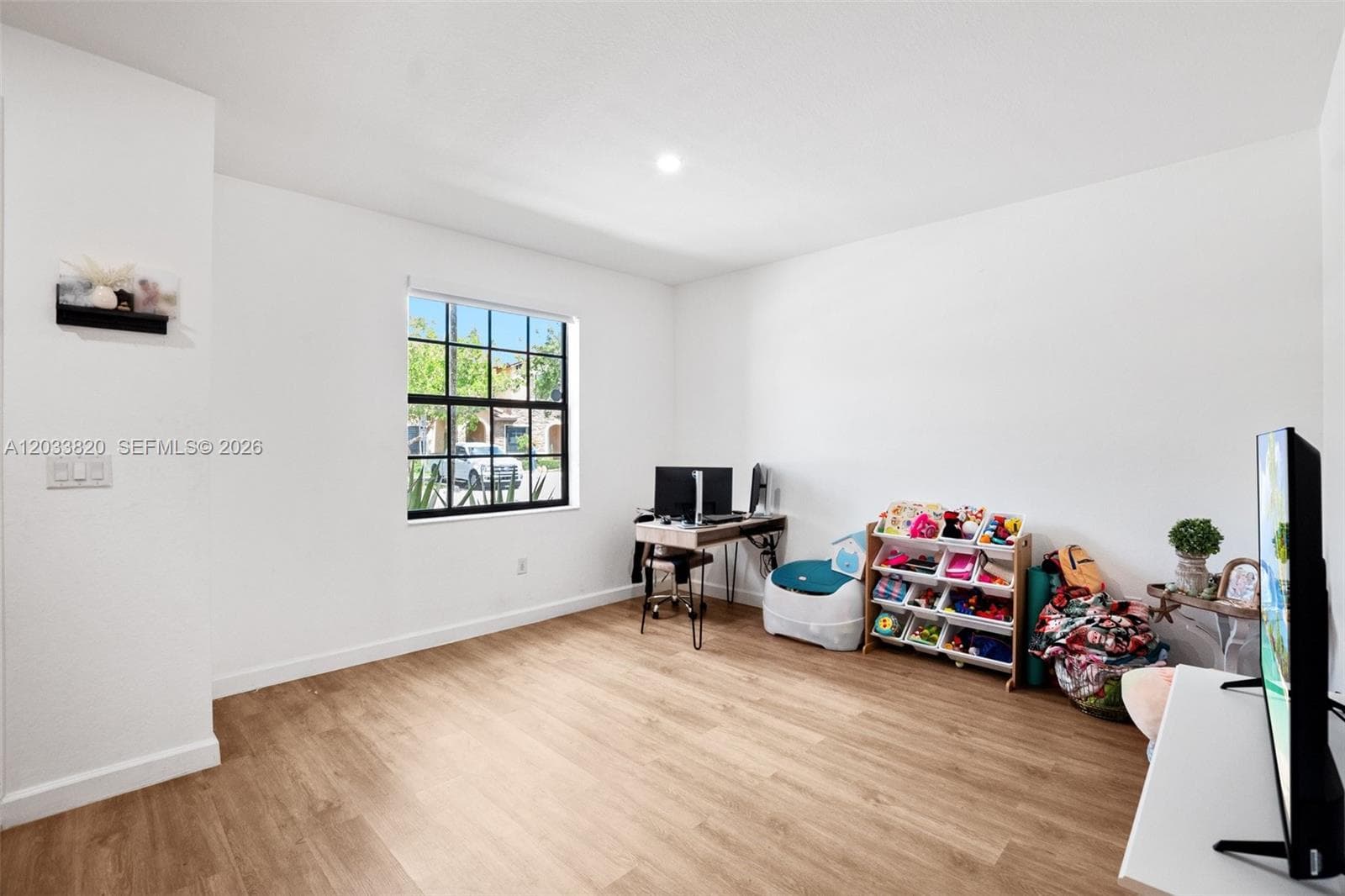 9362 W 33rd Ln, Hialeah FL 33018 — 5