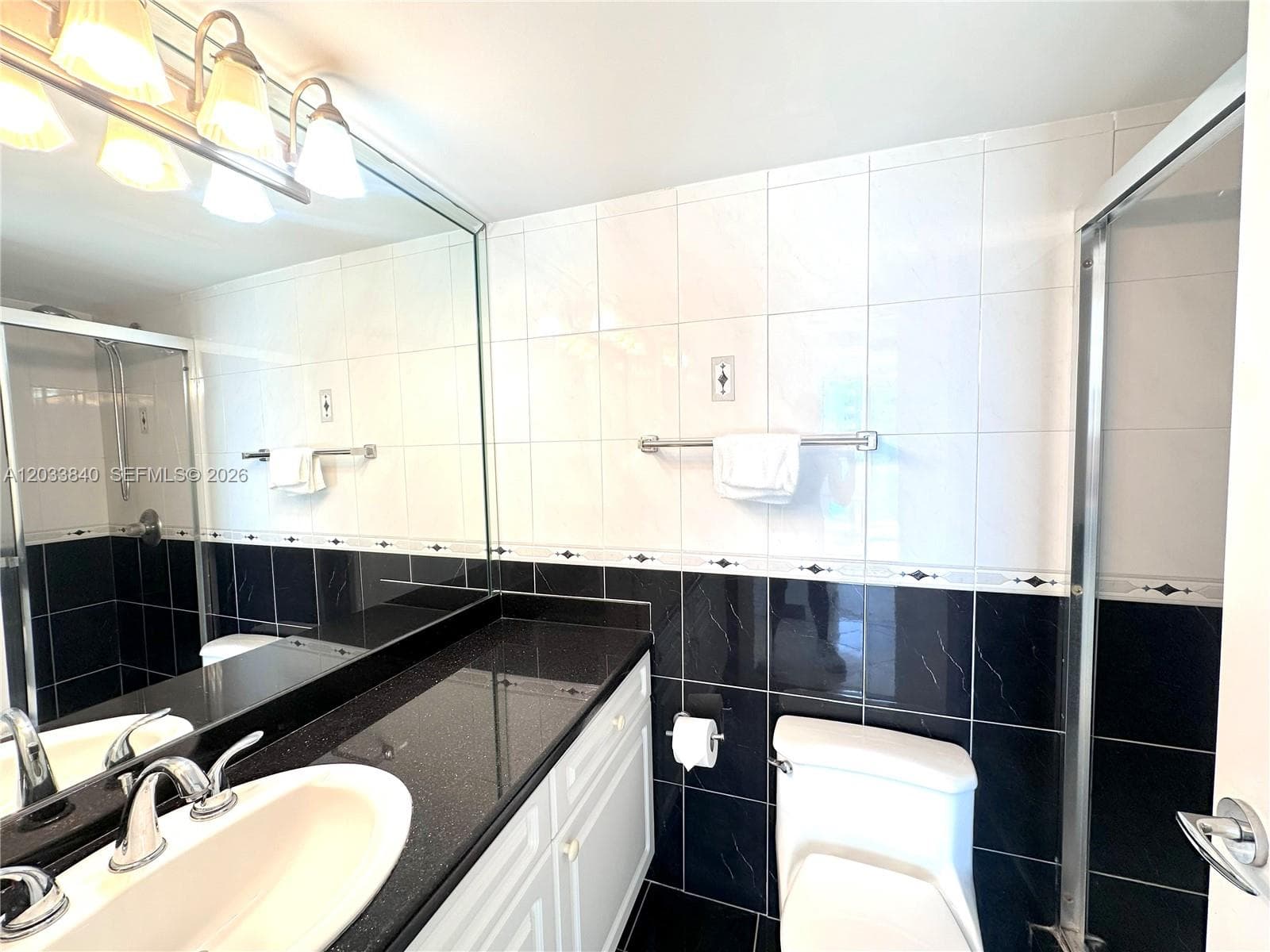 5900 Collins Ave # 906, Miami Beach FL 33140 — 7