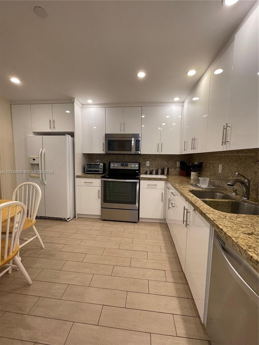 251 Crandon Blvd # 338, Key Biscayne FL 33149 — 6