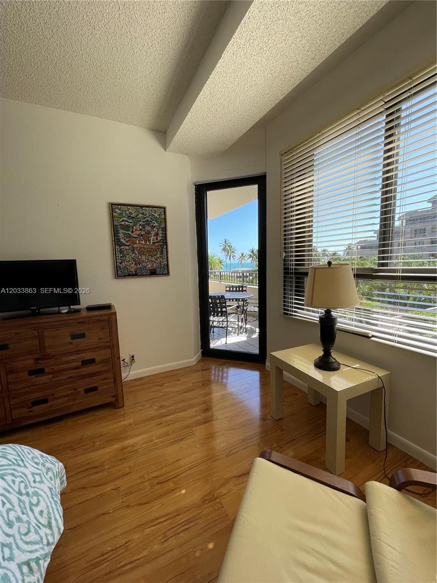 251 Crandon Blvd # 338, Key Biscayne FL 33149 — 17