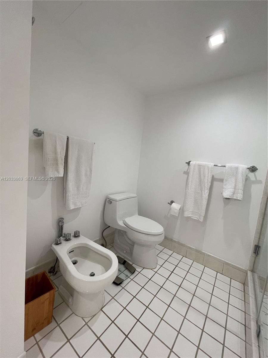 251 Crandon Blvd # 338, Key Biscayne FL 33149 — 16