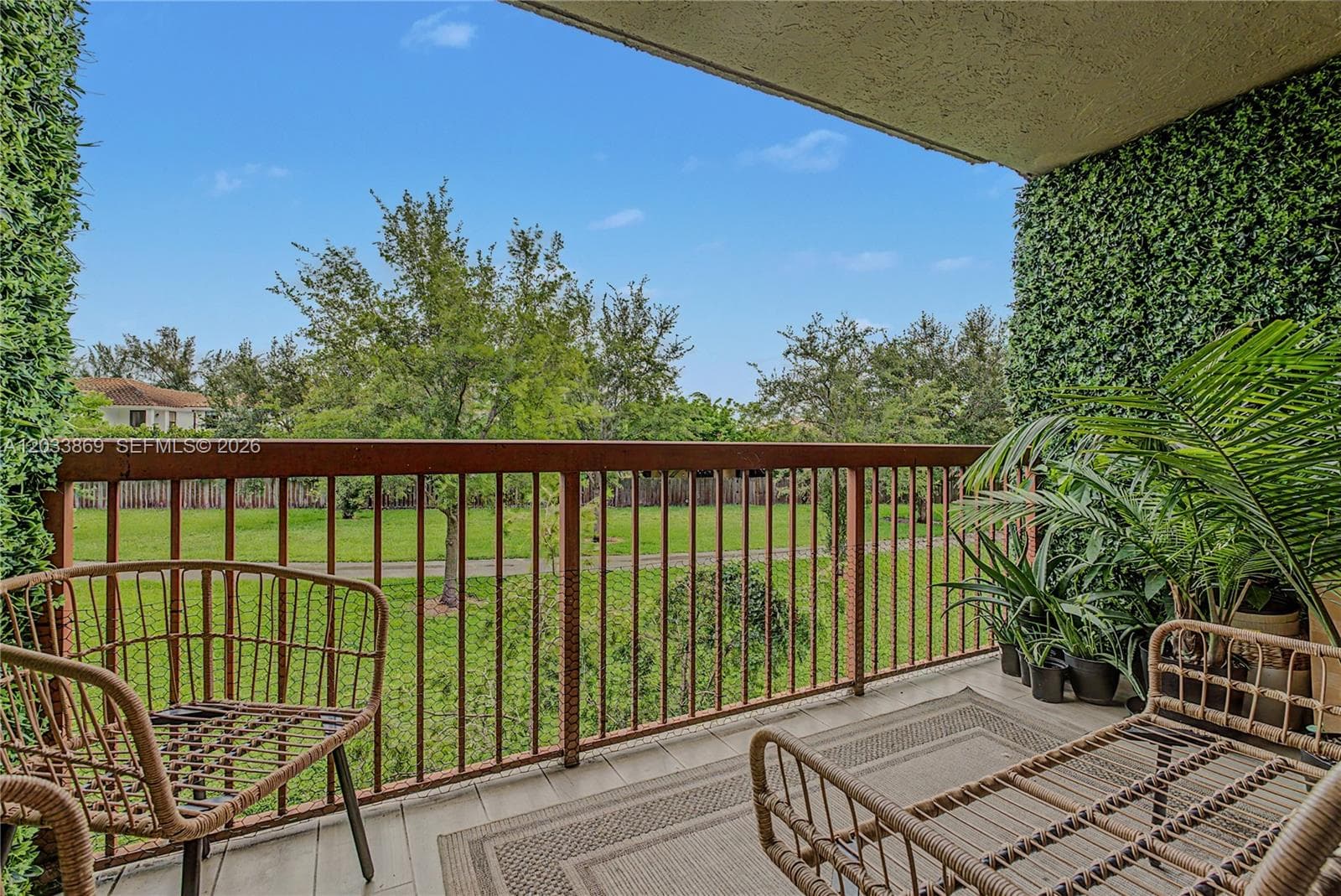 10227 NW 9th St Cir # 3, Miami FL 33172 — 17