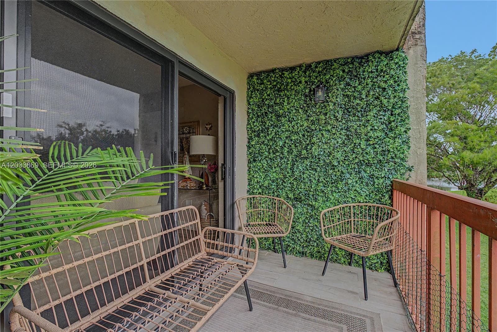 10227 NW 9th St Cir # 3, Miami FL 33172 — 18