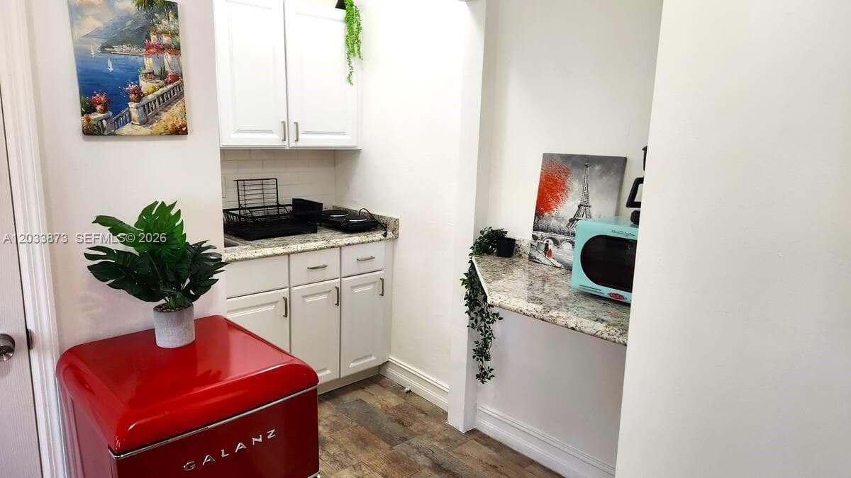 11 NW 47th Ter, Miami FL 33127 — 23