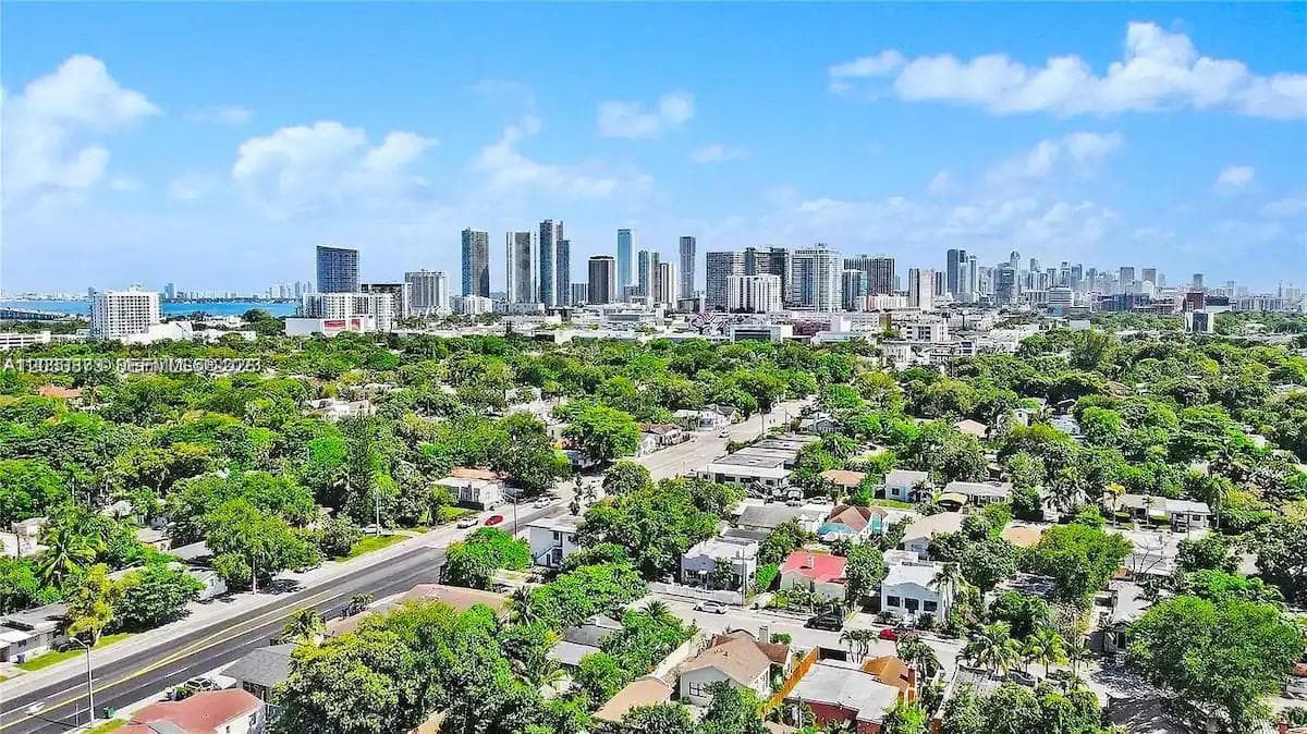 11 NW 47th Ter, Miami FL 33127 — 6