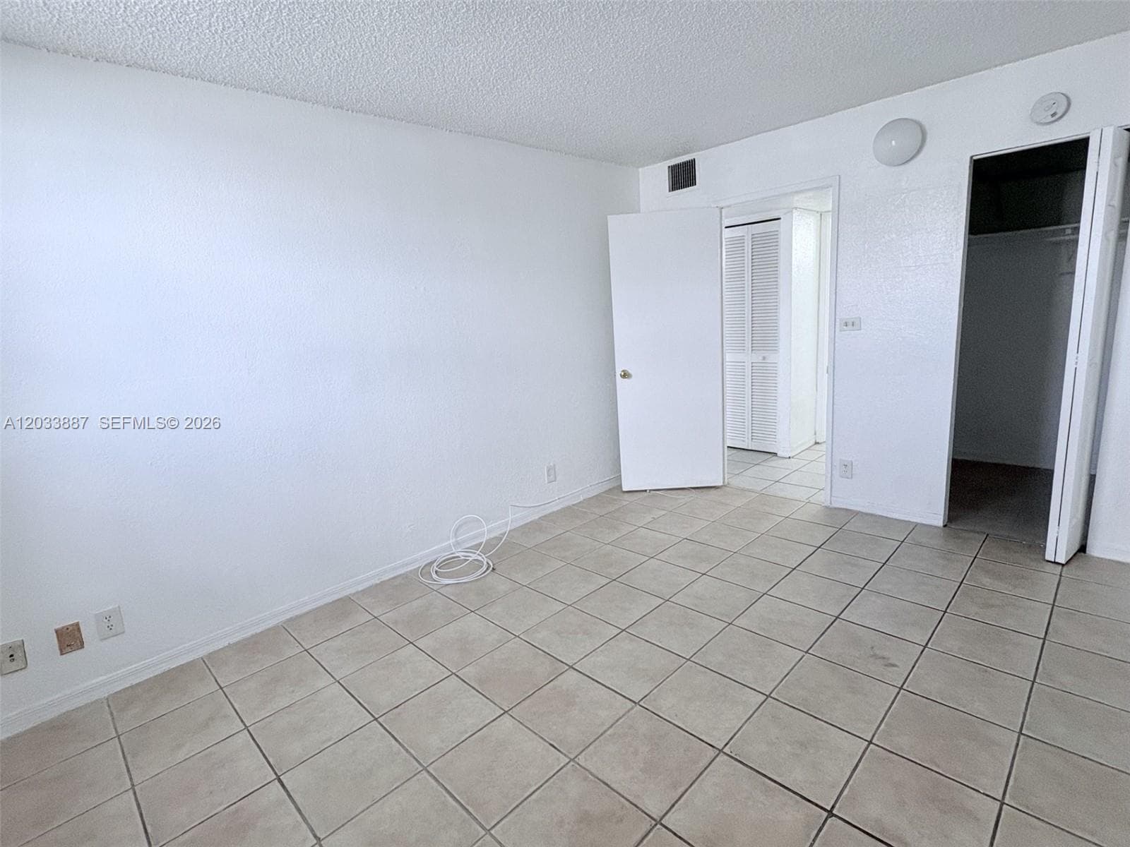 4550 NW 9th St # 717E, Miami FL 33126 — 7