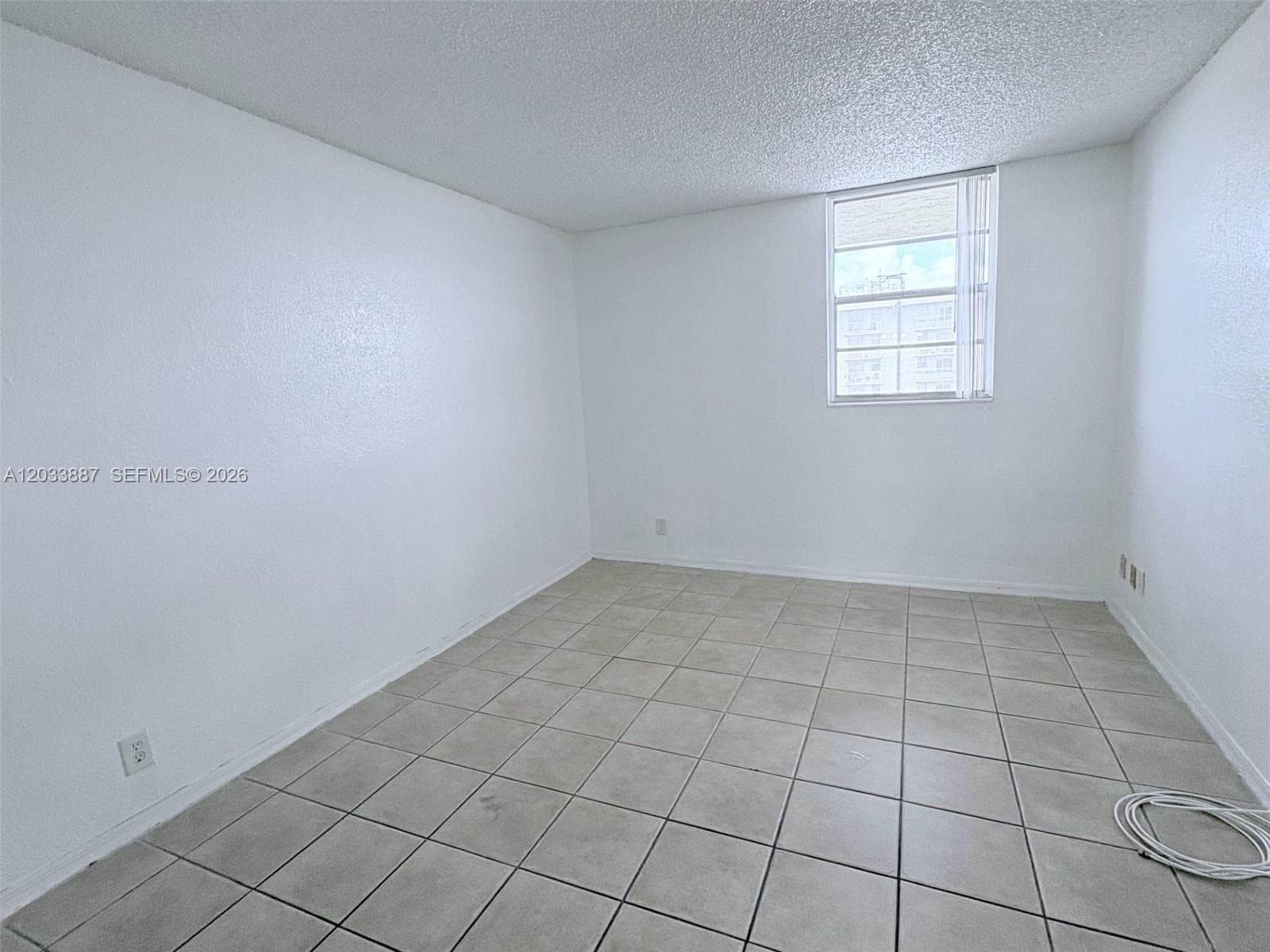 4550 NW 9th St # 717E, Miami FL 33126 — 8