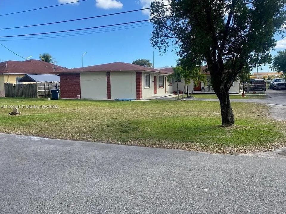 7882 Grand Canal Dr # 7882, Miami FL 33144 — 19