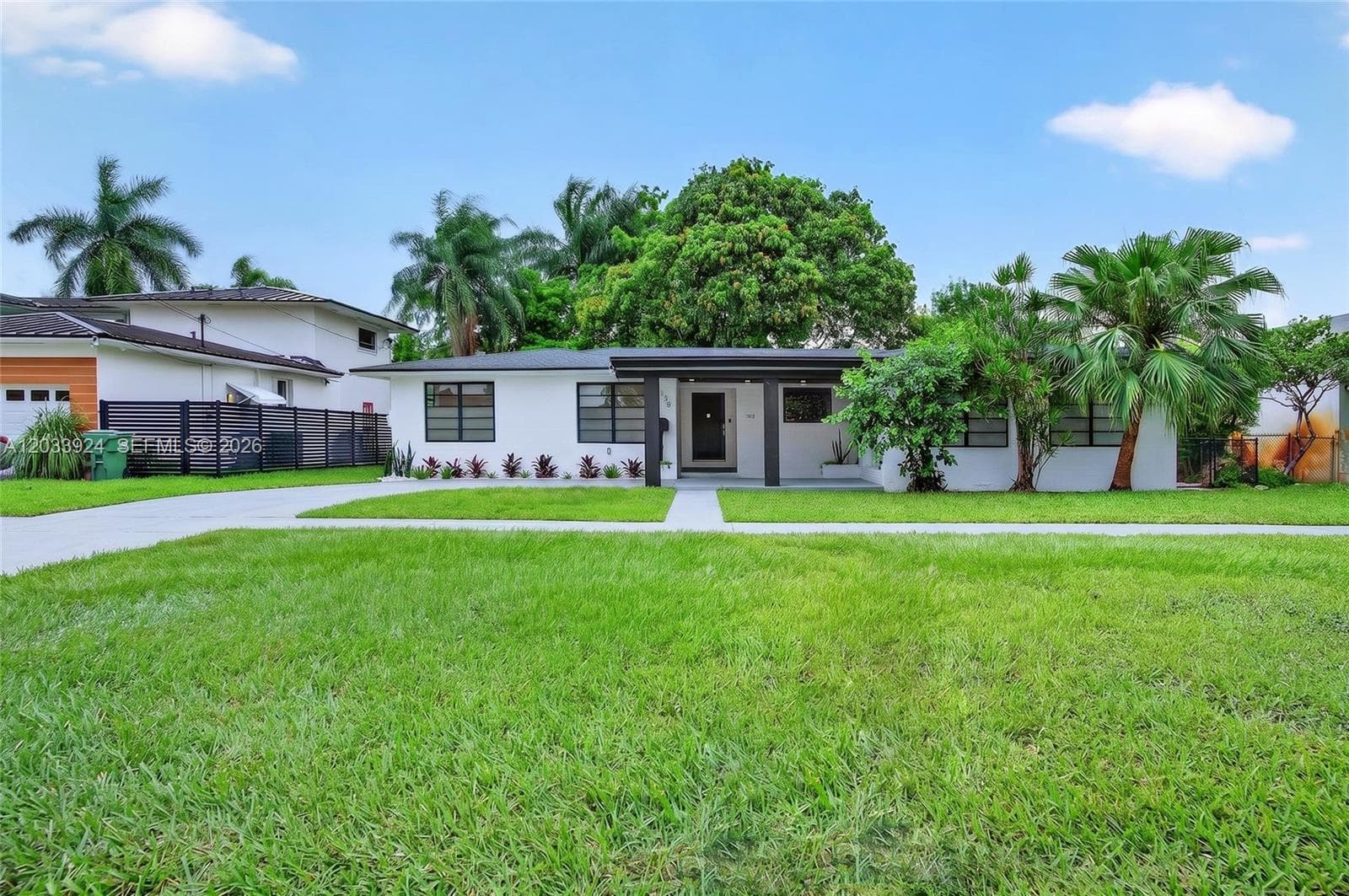 1170 NW 87th St, Miami FL 33150 — 3