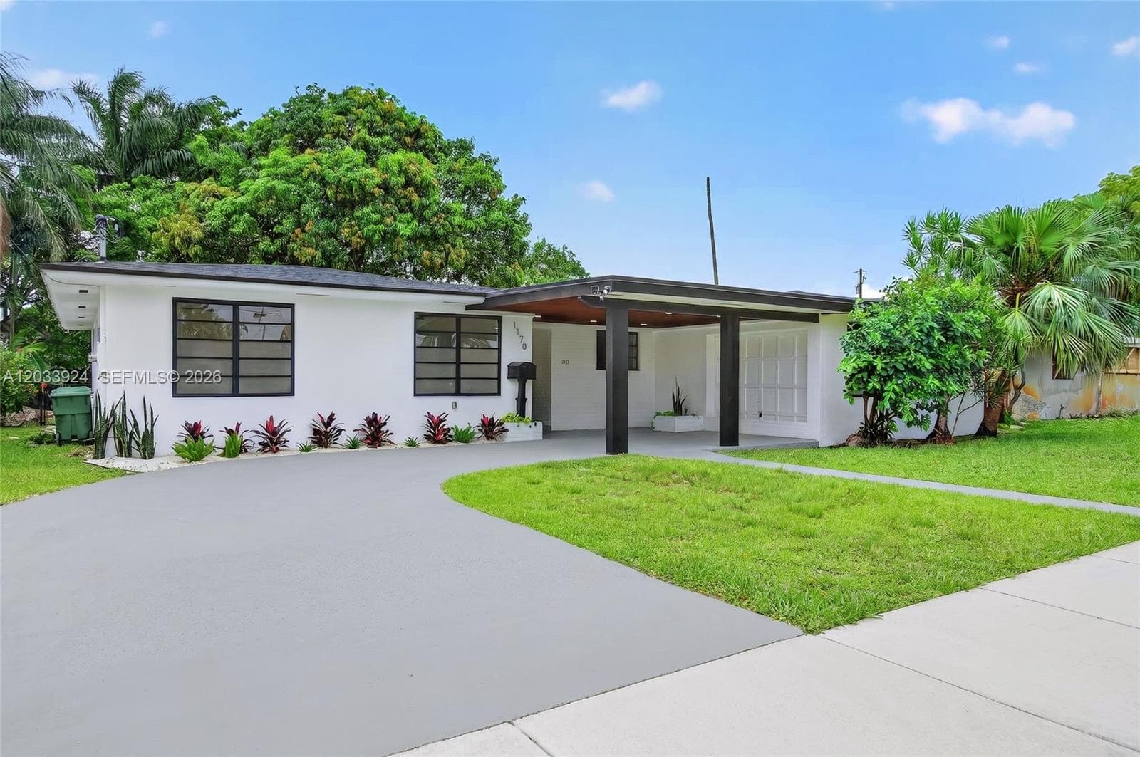 1170 NW 87th St, Miami FL 33150 — 4