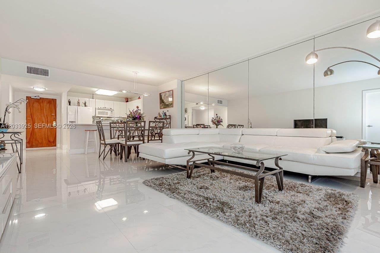 2301 Collins Ave # 1416, Miami Beach FL 33139 — 6