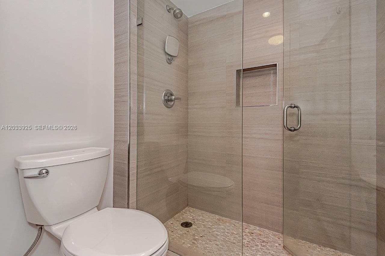 2301 Collins Ave # 1416, Miami Beach FL 33139 — 19