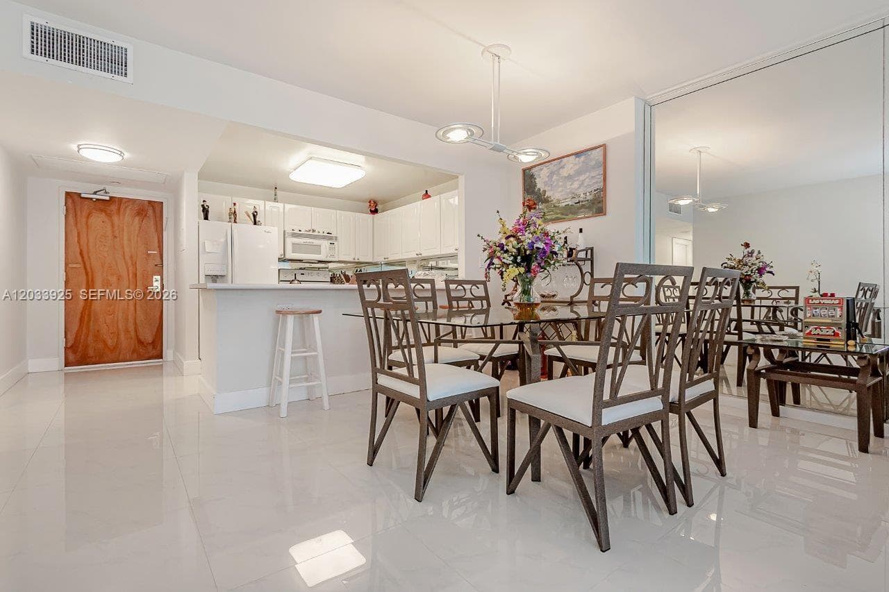2301 Collins Ave # 1416, Miami Beach FL 33139 — 8