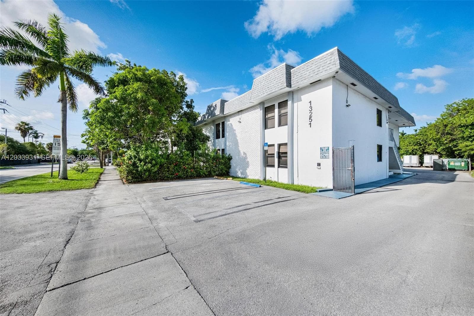 13251 Memorial Hwy # 2, North Miami FL 33161 — 2