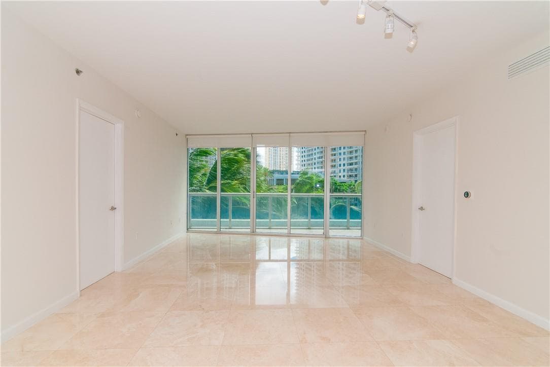 465 Brickell Avenue, Miami FL 33131 — 6