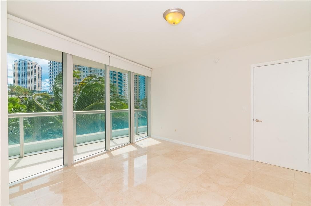 465 Brickell Avenue, Miami FL 33131 — 20