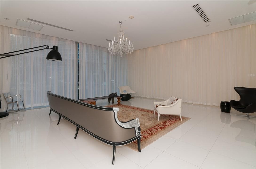 465 Brickell Avenue, Miami FL 33131 — 38