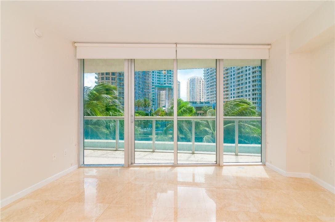 465 Brickell Avenue, Miami FL 33131 — 19