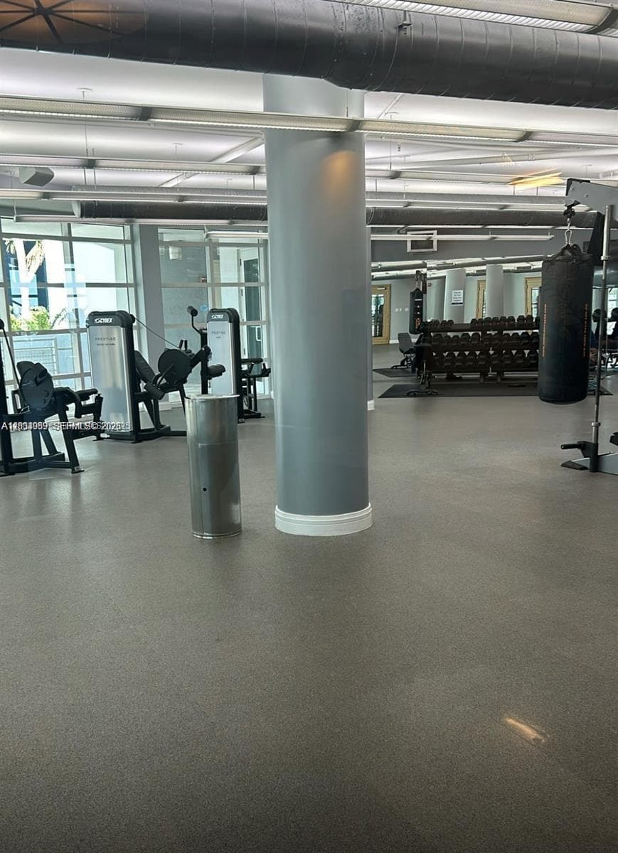 244 Biscayne # 247, Miami FL 33132 — 11