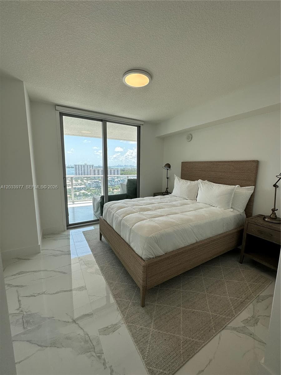 330 Sunny Isles Blvd # 2002, Sunny Isles Beach FL 33160 — 32