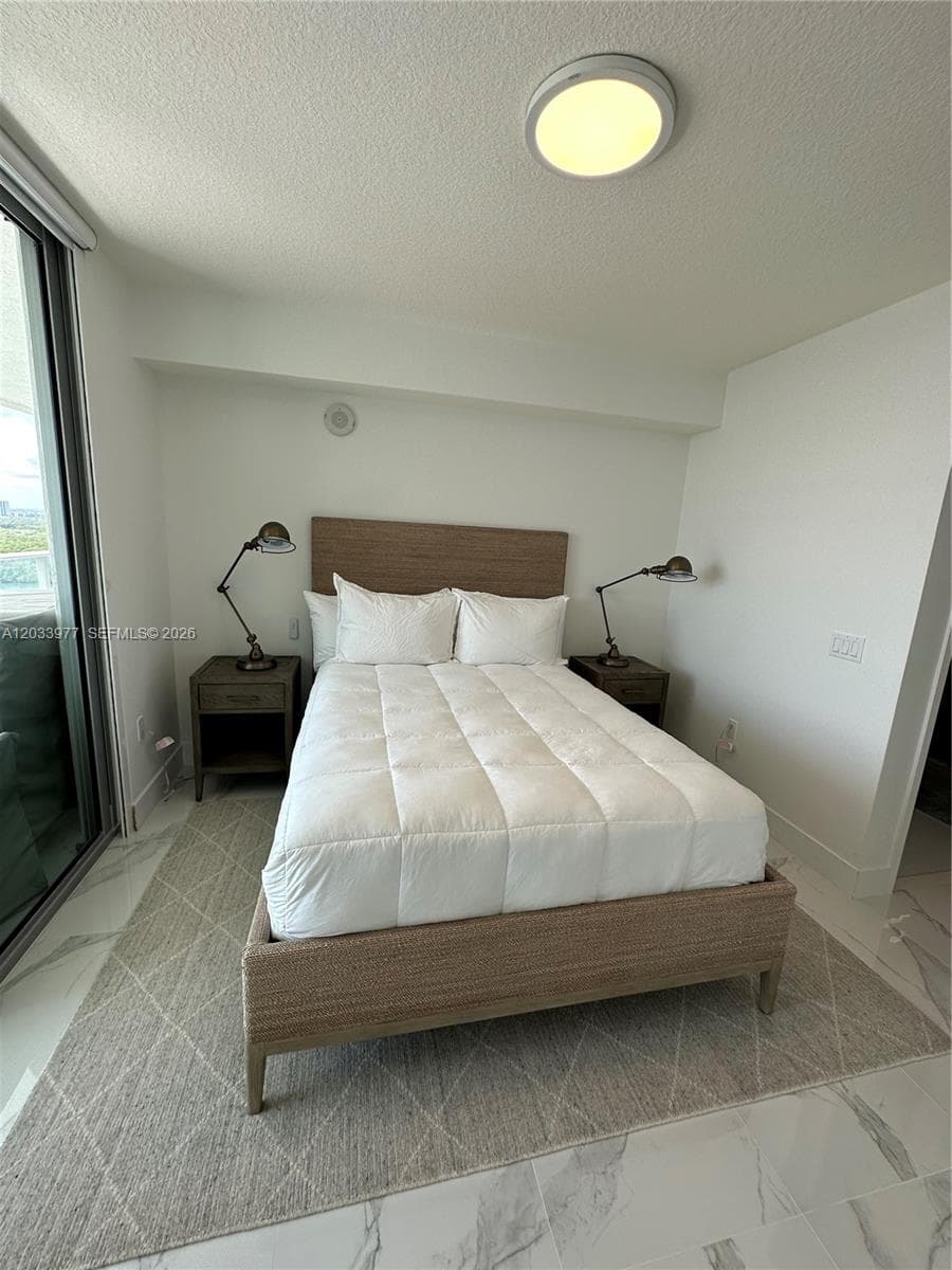 330 Sunny Isles Blvd # 2002, Sunny Isles Beach FL 33160 — 33
