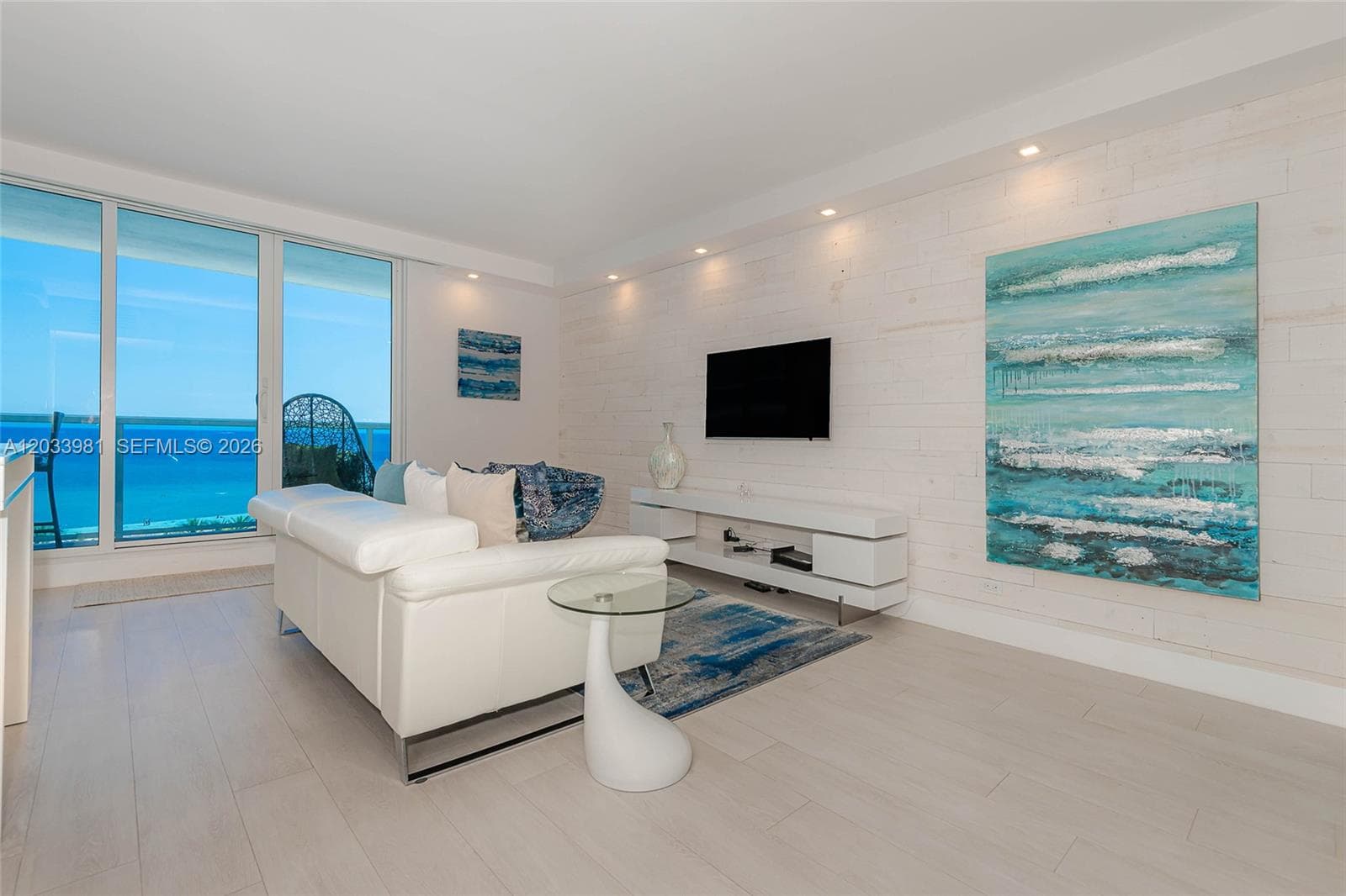 2301 Collins Ave # 941, Miami Beach FL 33139 — 2