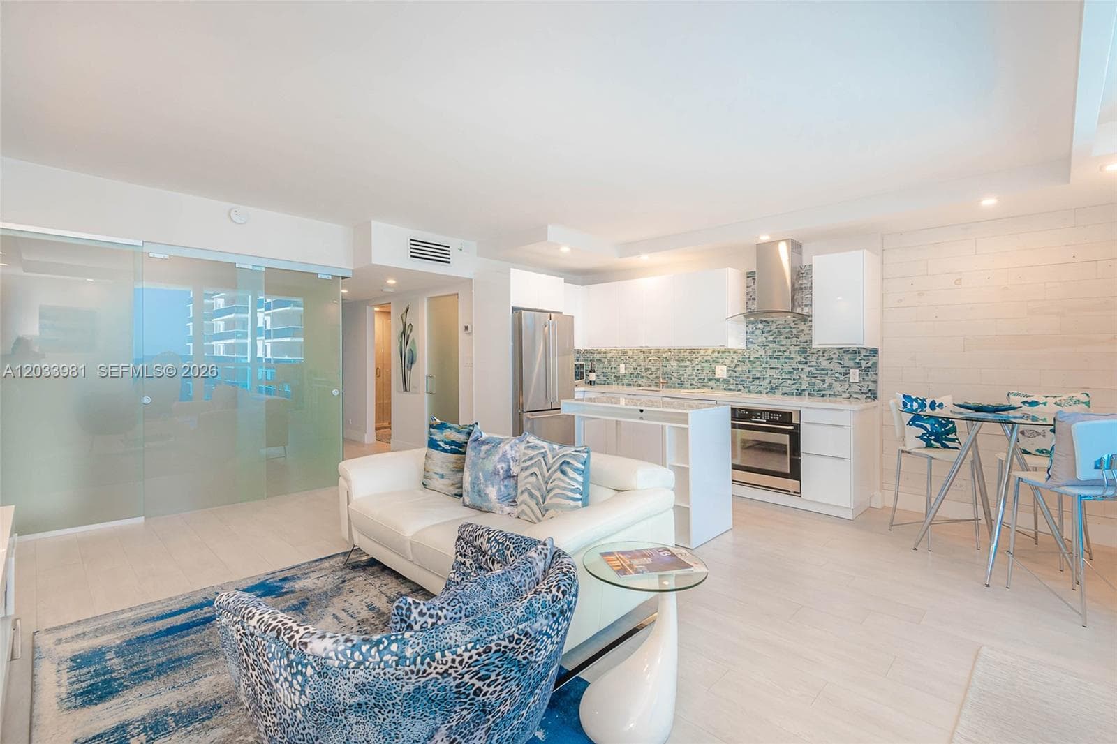 2301 Collins Ave # 941, Miami Beach FL 33139 — 20
