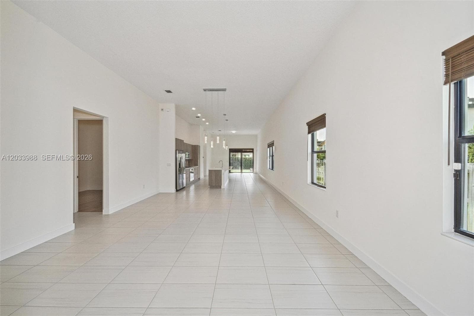 7635 NW 103rd Pl, Doral FL 33178 — 23