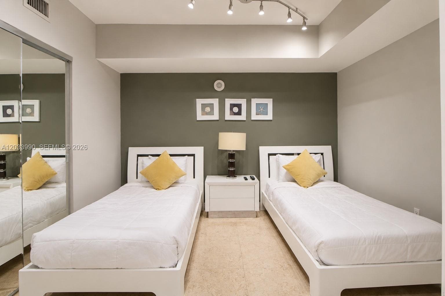 16699 Collins Ave # 2906, Sunny Isles Beach FL 33160 — 18