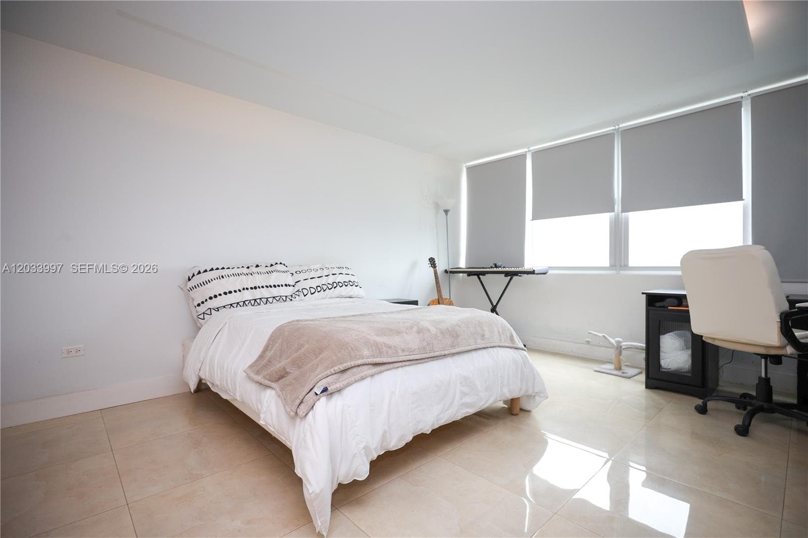 7135 Collins Ave # 735, Miami Beach FL 33141 — 62