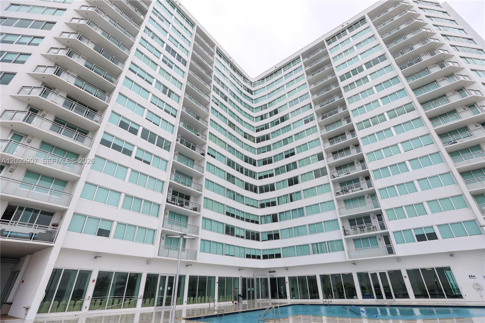 7135 Collins Ave # 735, Miami Beach FL 33141 — 6