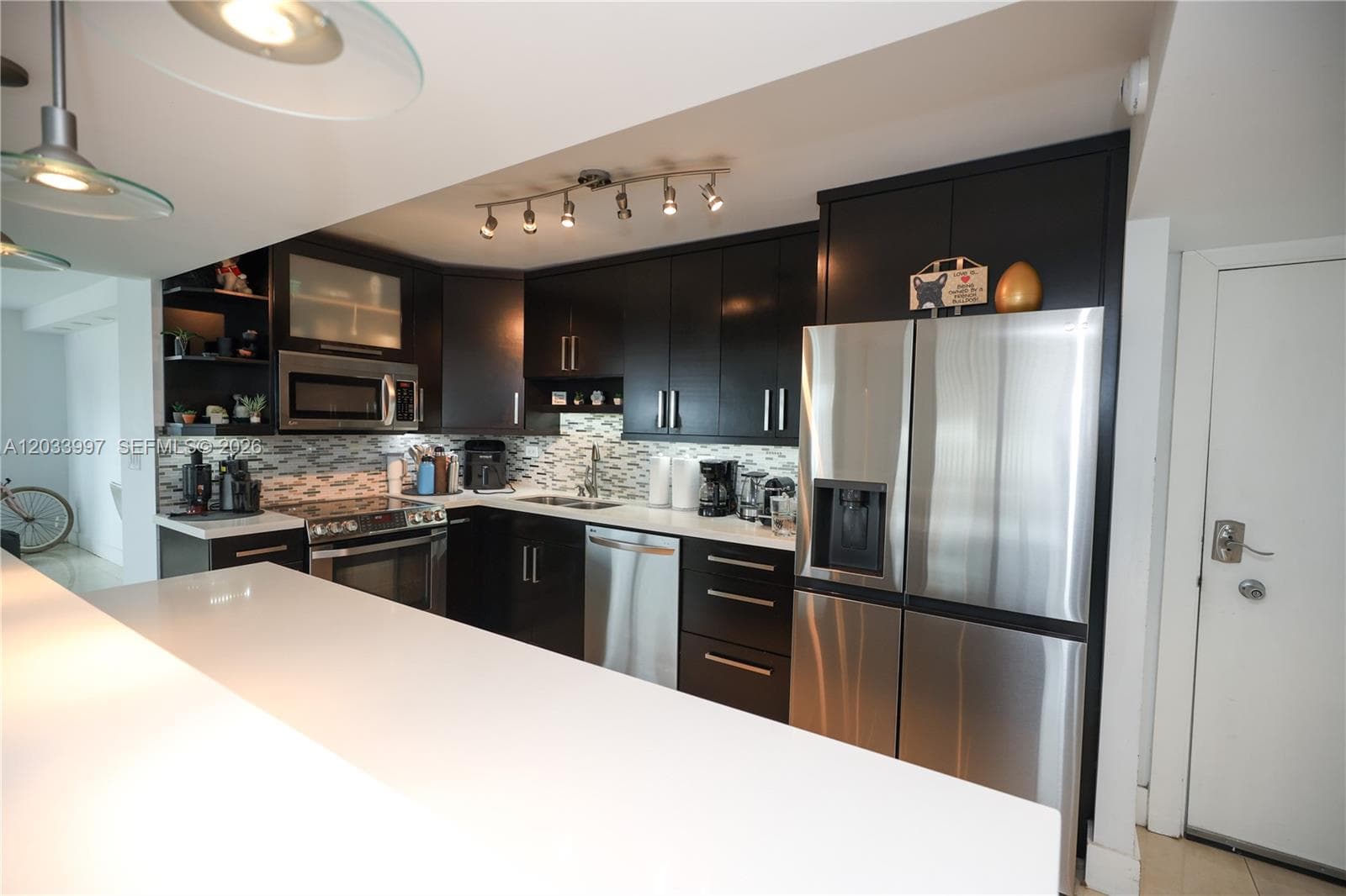 7135 Collins Ave # 735, Miami Beach FL 33141 — 38