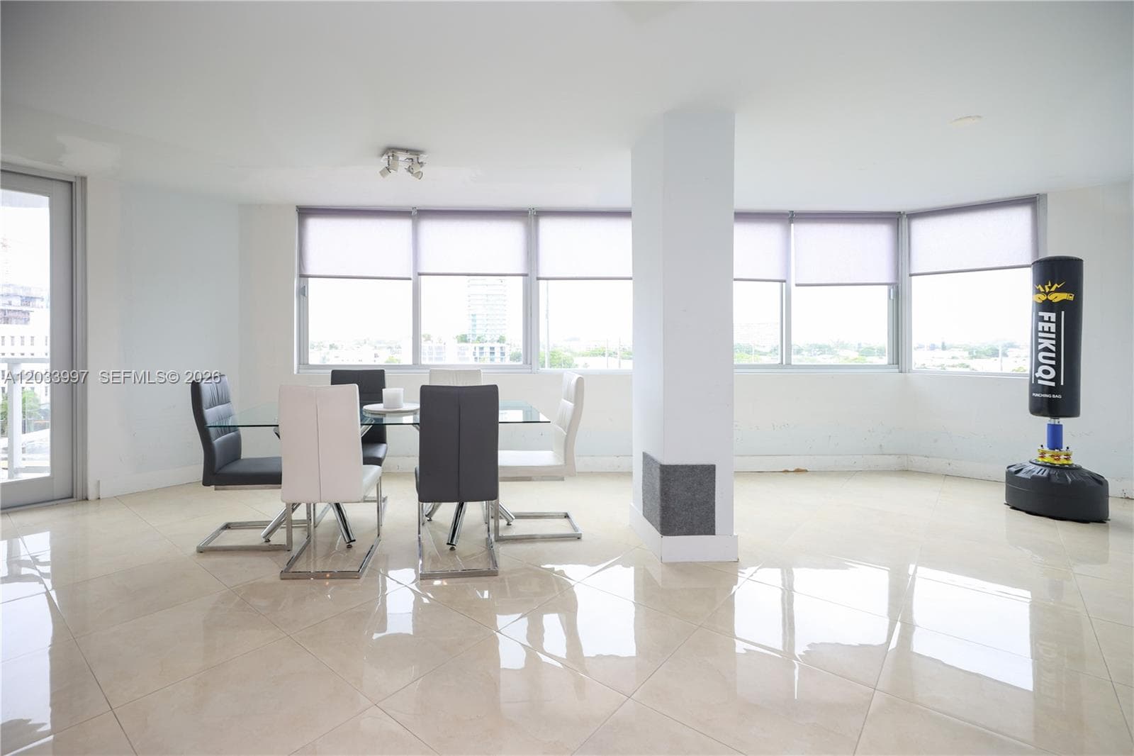 7135 Collins Ave # 735, Miami Beach FL 33141 — 41