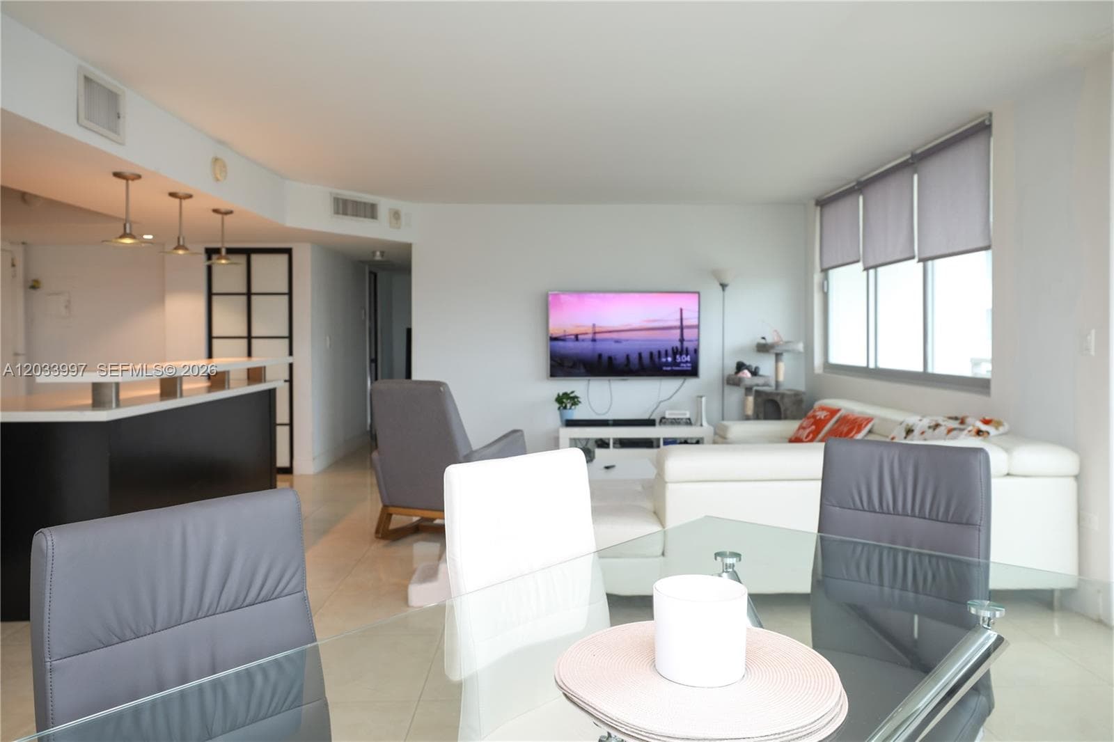 7135 Collins Ave # 735, Miami Beach FL 33141 — 50