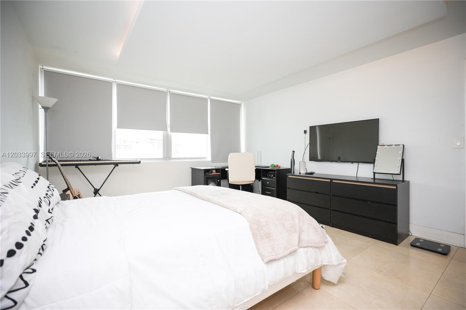 7135 Collins Ave # 735, Miami Beach FL 33141 — 64