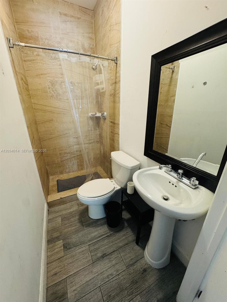 11 NW 47th Ter # 1B, Miami FL 33127 — 10