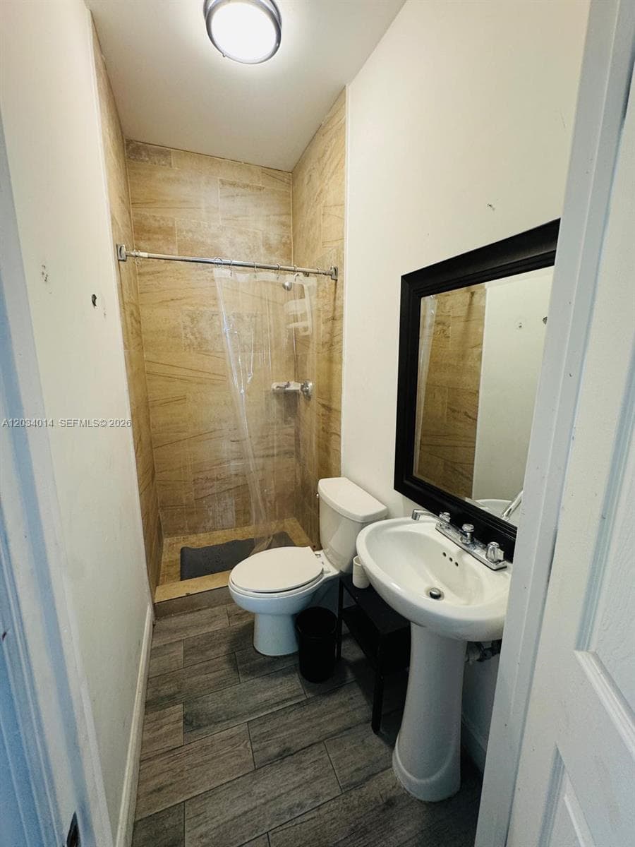 11 NW 47th Ter # 1B, Miami FL 33127 — 4