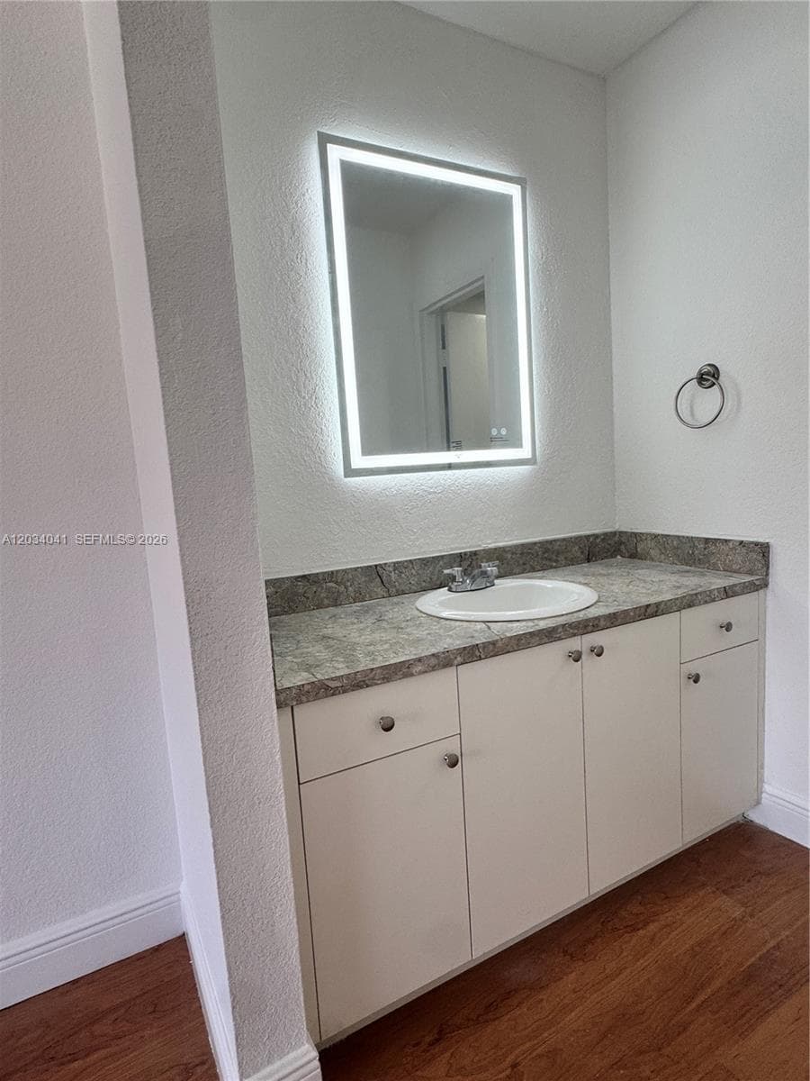 Doral Gardens Ii Condo, Doral, FL — 5