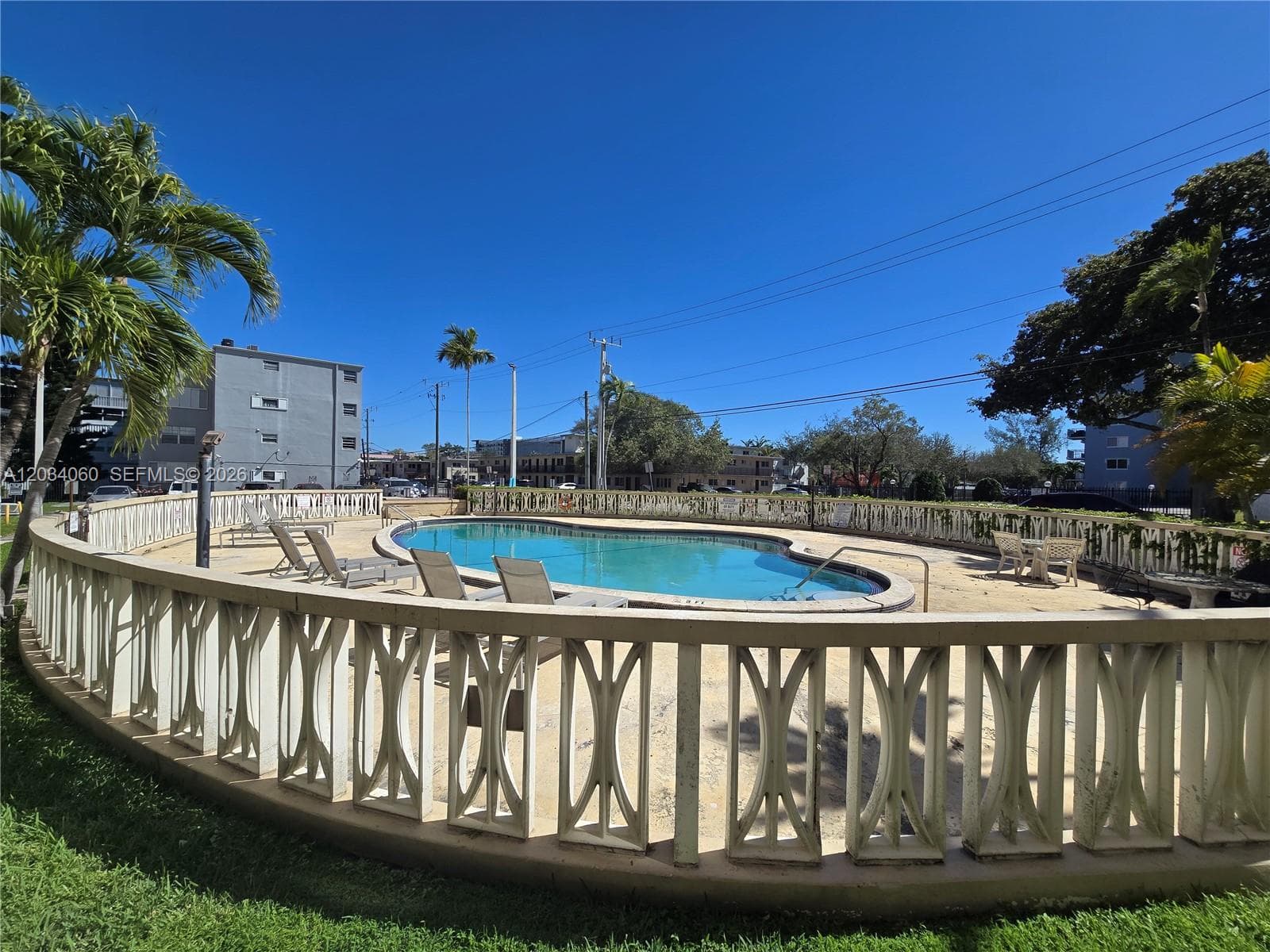 1475 NE 125th Ter # B, North Miami FL 33161 — 10