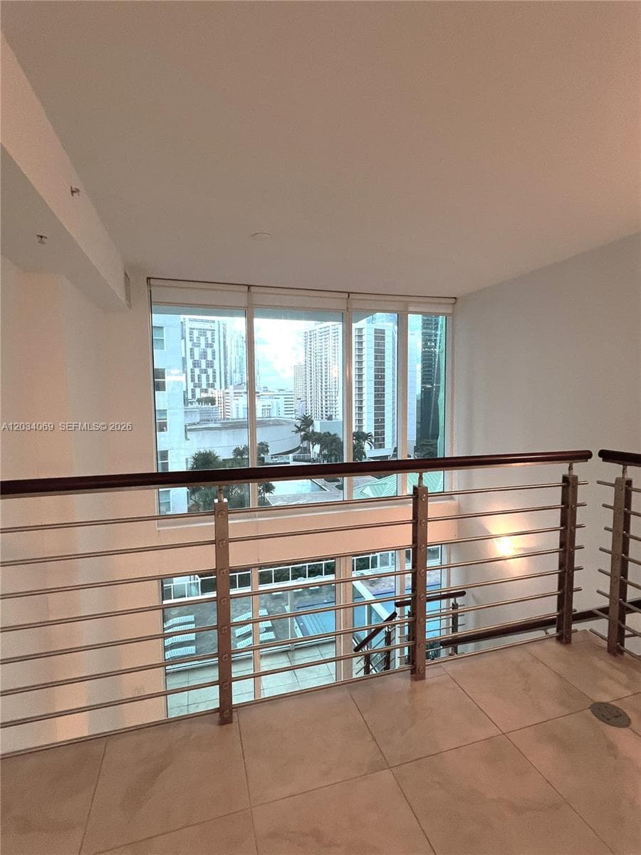 41 SE 5th St # 911, Miami FL 33131 — 6