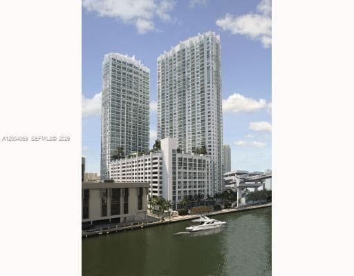 41 SE 5th St # 911, Miami FL 33131 — 14