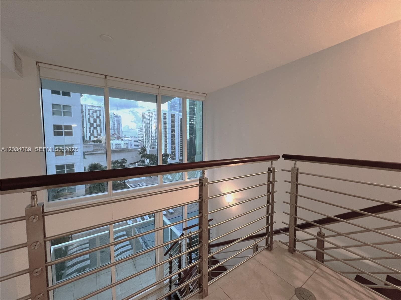 41 SE 5th St # 911, Miami FL 33131 — 11