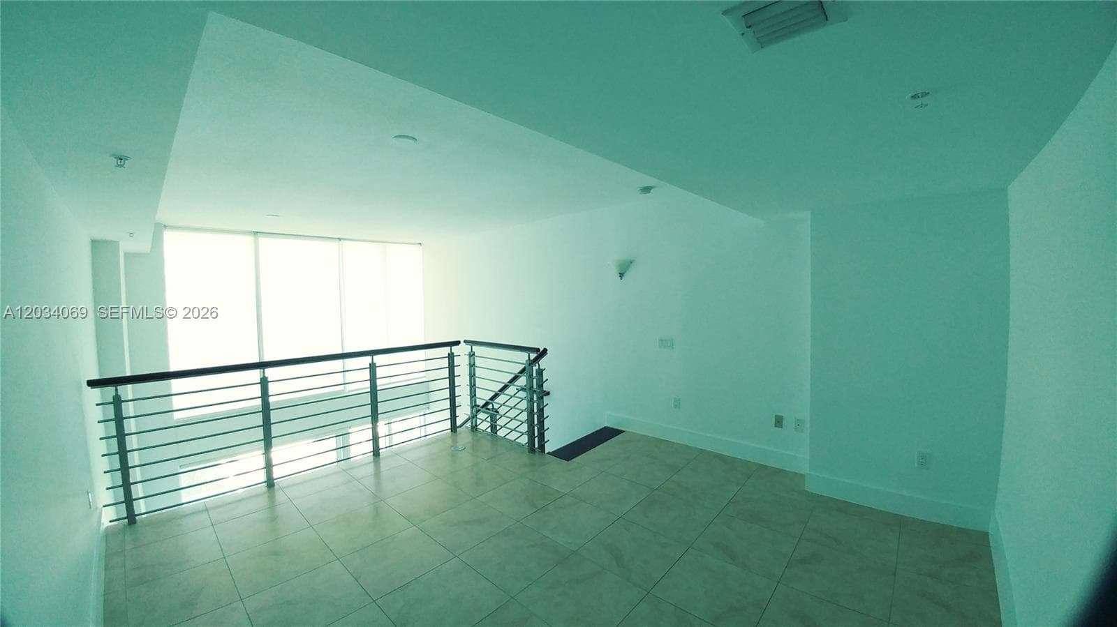 41 SE 5th St # 911, Miami FL 33131 — 21