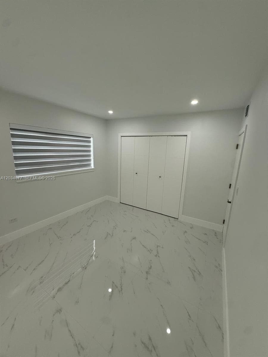 521 E 33rd St, Hialeah FL 33013 — 23