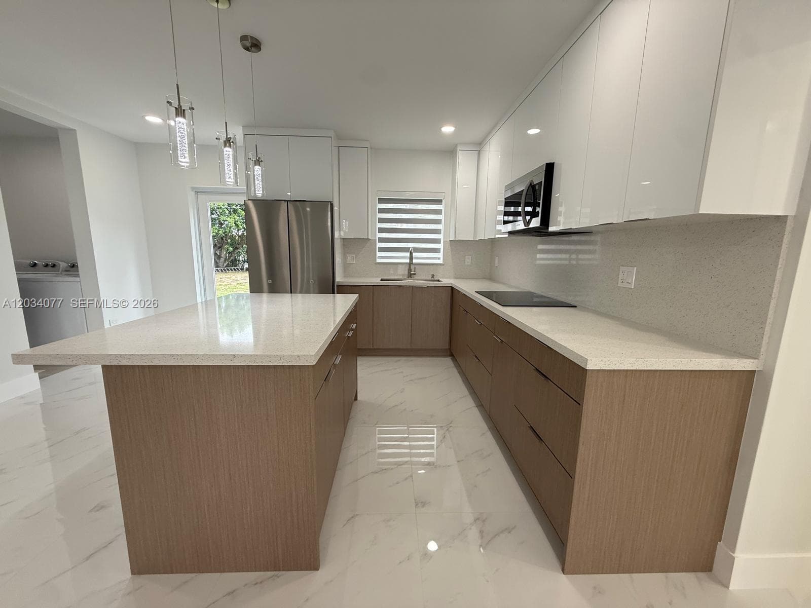 521 E 33rd St, Hialeah FL 33013 — 12