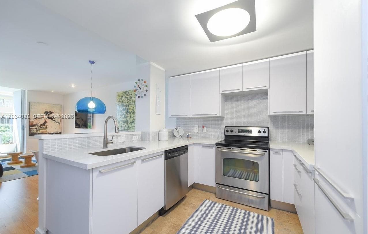 3339 Virginia St # 22, Miami FL 33133 — 7