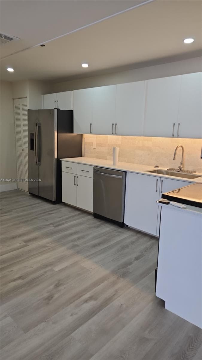 9124 Collins Ave # 304, Surfside FL 33154 — 1