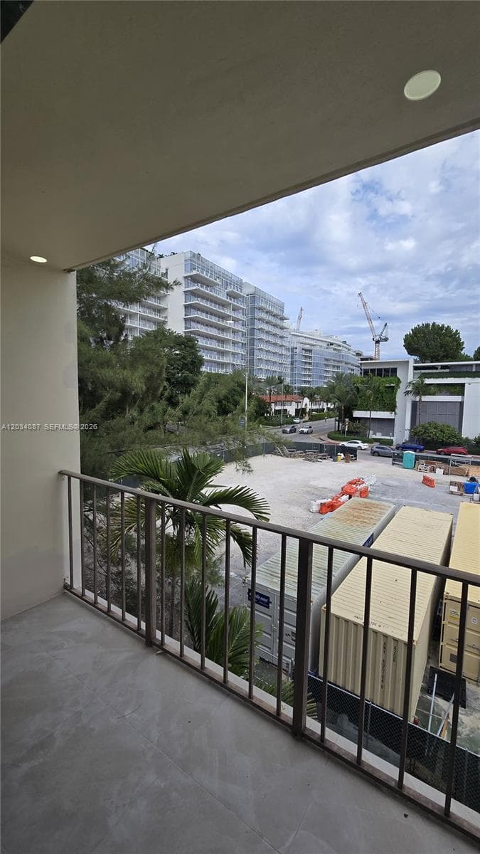 9124 Collins Ave # 304, Surfside FL 33154 — 8