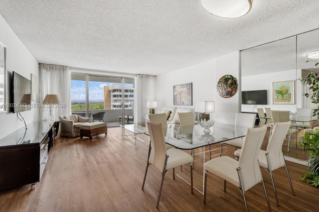 199 Ocean Lane Dr # 1006, Key Biscayne FL 33149 — 2