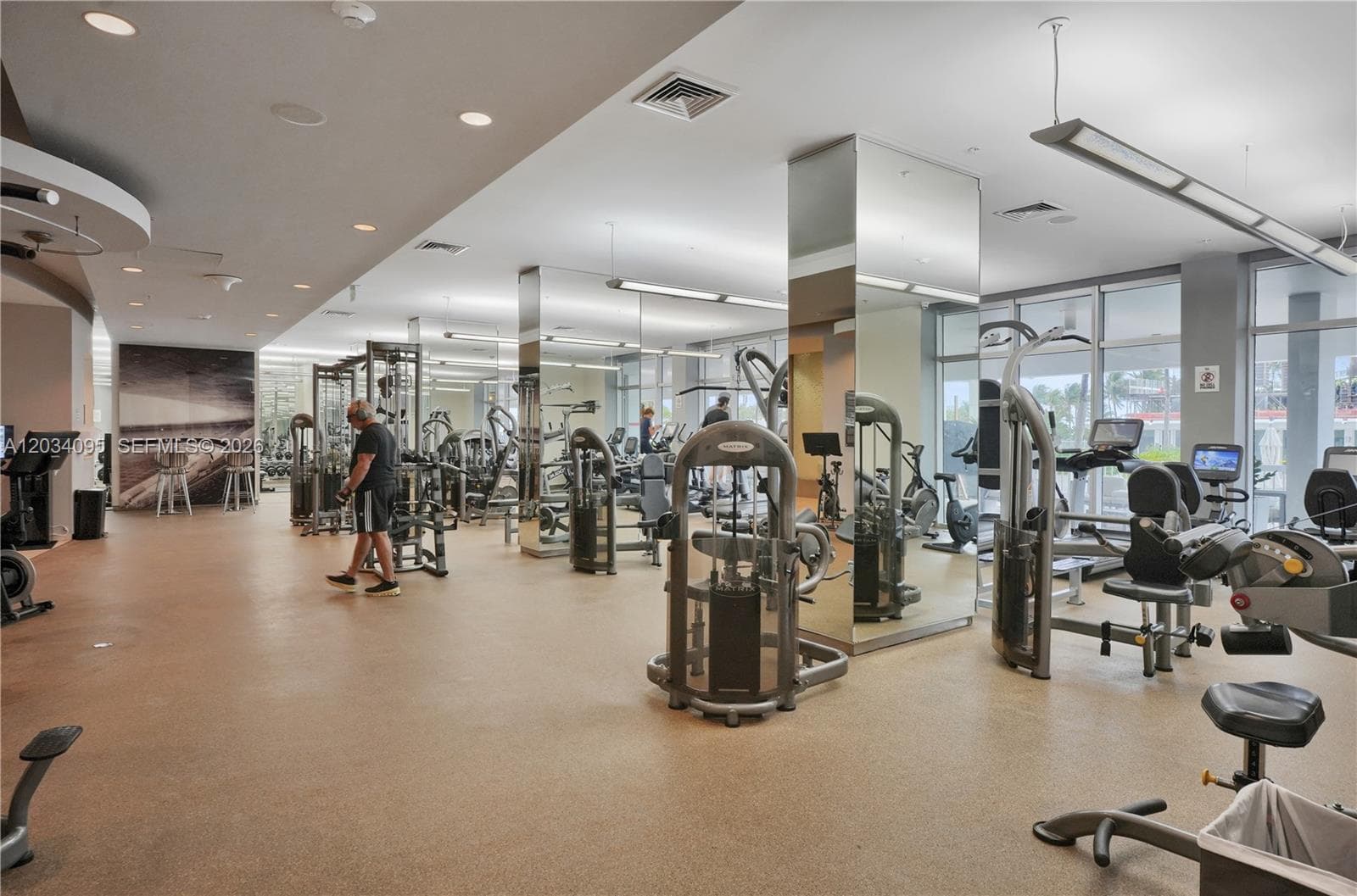 10275 Collins Ave # 315, Bal Harbour FL 33154 — 29